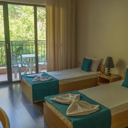 Aparthotel Bendita Mare 3*