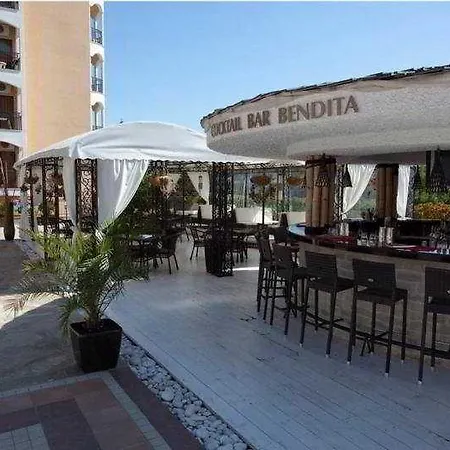 Aparthotel Bendita Mare